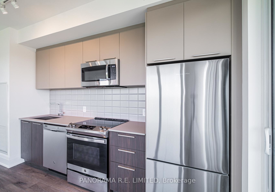 20-brin-drive-etobicoke-ontario-w12387045