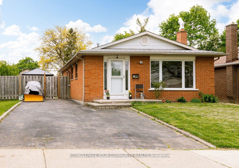 16-midhurst-drive-etobicoke-ontario-w12387111