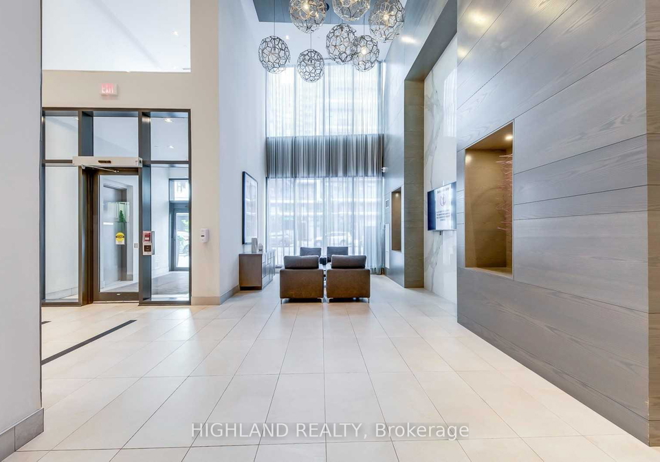 510-curran-place-mississauga-ontario-w12387112