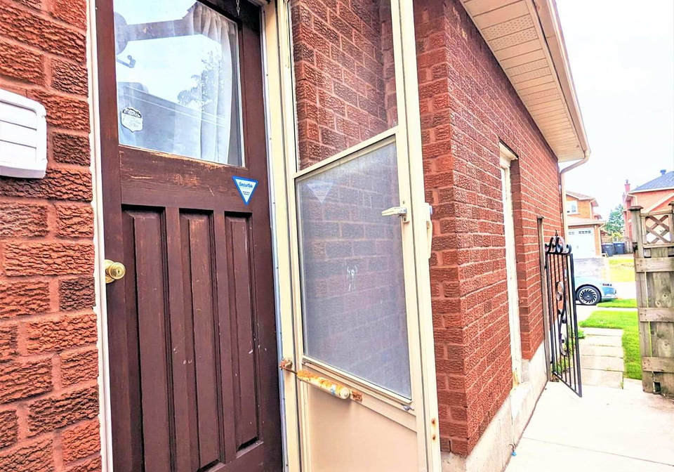 485-greenpark-crescent-mississauga-ontario-w12387115