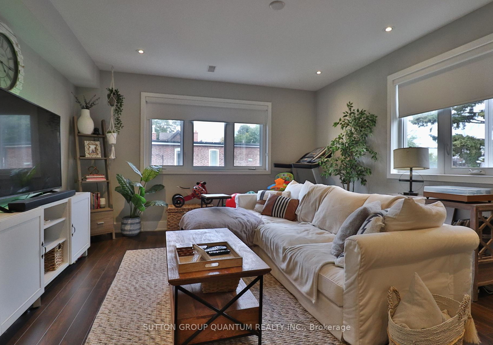 35-cloverdale-road-toronto-ontario-w12387153