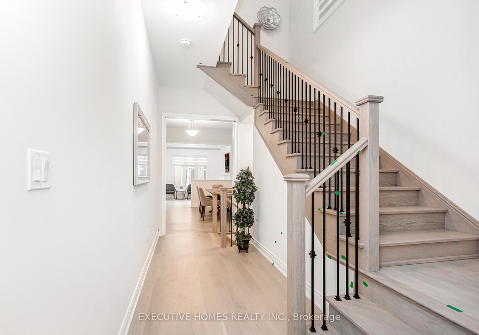 1371-peony-path-oakville-ontario-w12387441