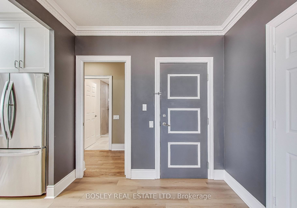 5229-dundas-street-w-etobicoke-ontario-w12387473