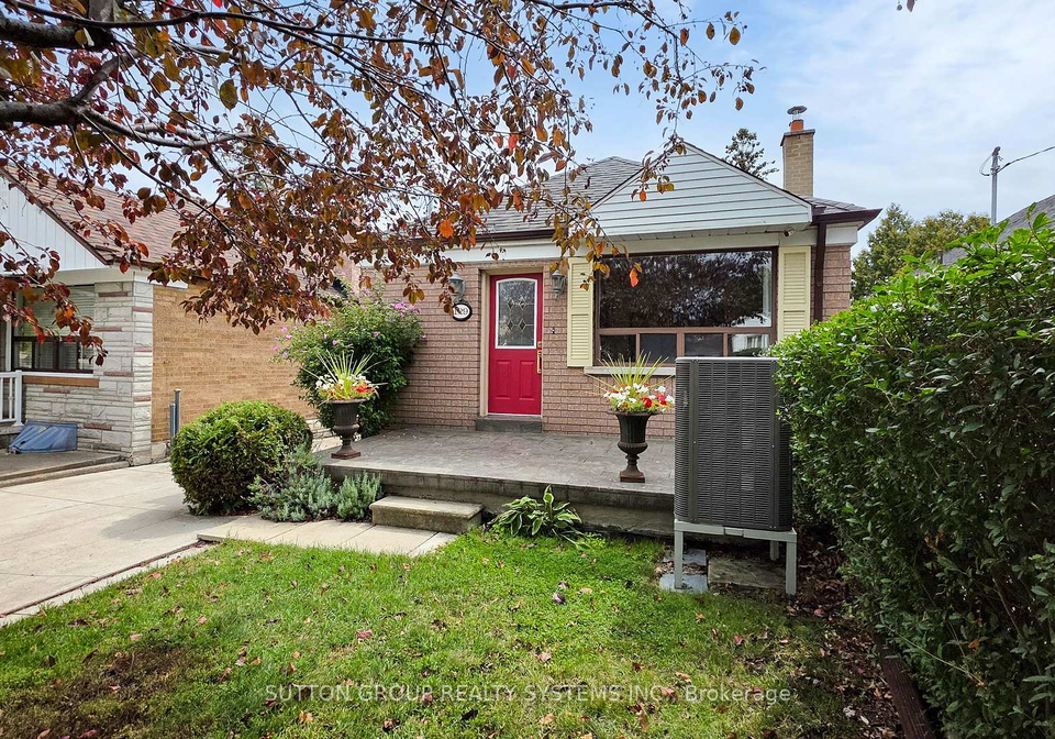 129-lonborough-avenue-north-york-ontario-w12387536