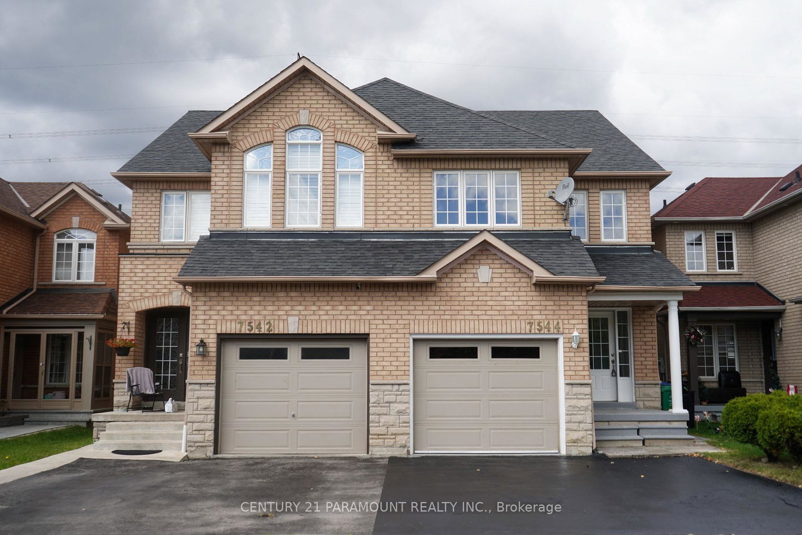 7544-black-walnut-trail-mississauga-ontario-w12387716