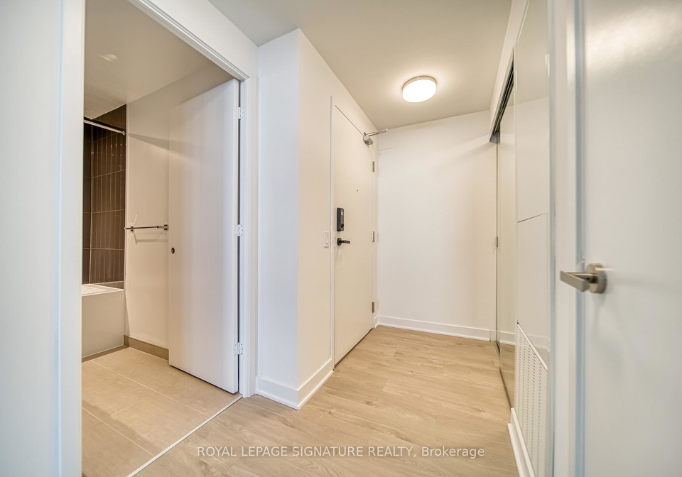 3900-confederation-parkway-mississauga-ontario-w12387915