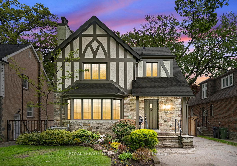 971-royal-york-road-etobicoke-ontario-w12387935