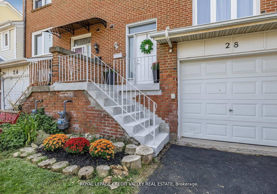 28-kincaid-court-brampton-ontario-w12388139