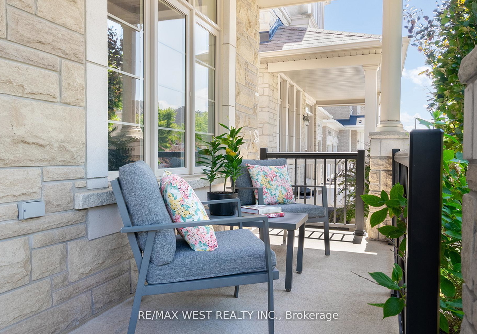 418-hidden-trail-circle-oakville-ontario-w12388460