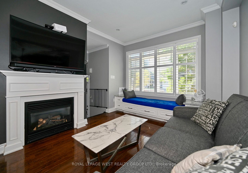 977-kipling-avenue-etobicoke-ontario-w12388612