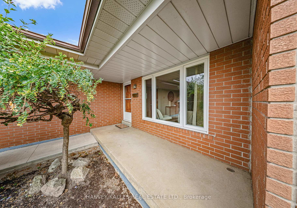 7383-sigsbee-drive-mississauga-ontario-w12388655