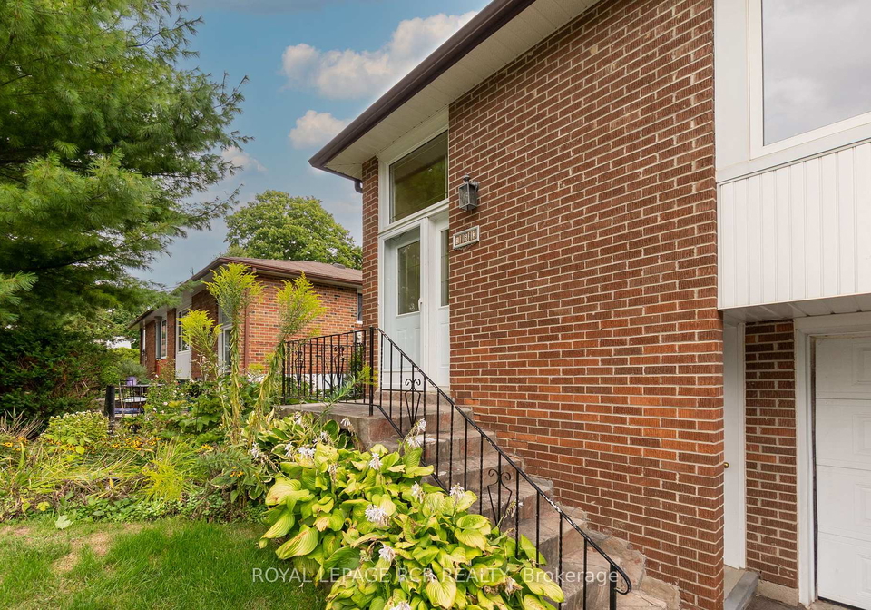 152-albert-street-caledon-ontario-w12388785