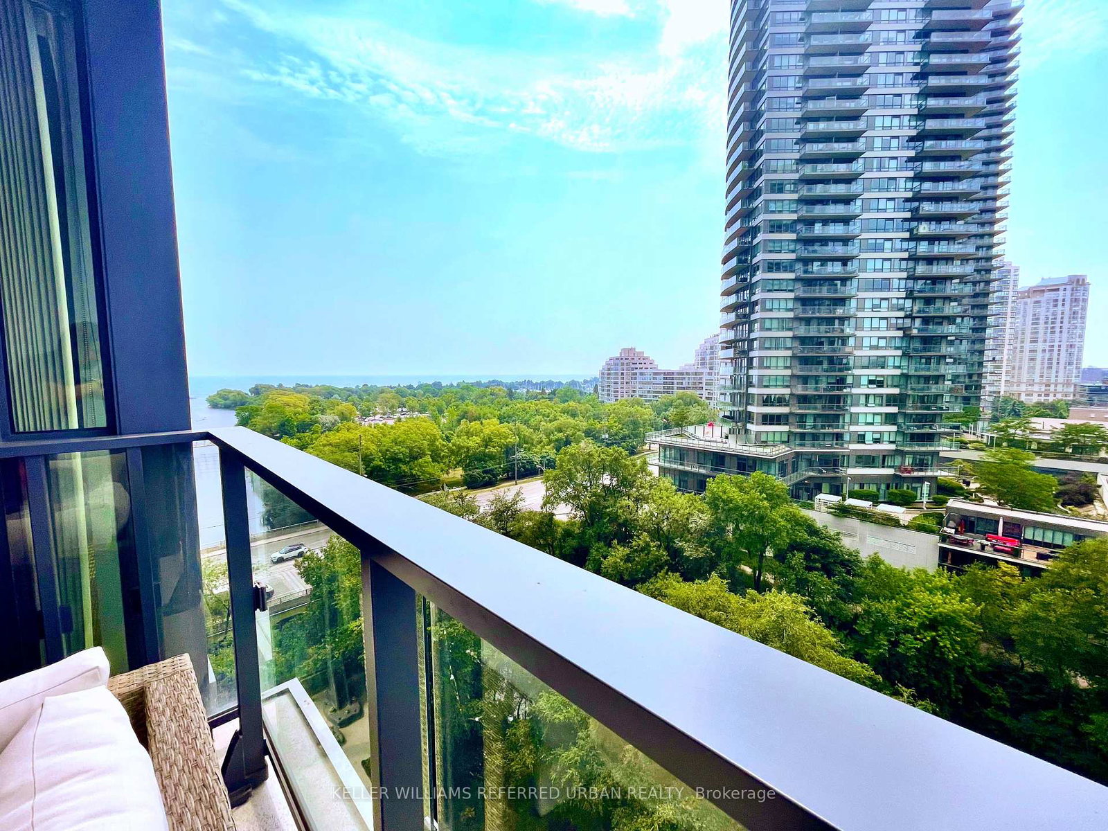 2212-lake-shore-boulevard-w-etobicoke-ontario-w12388854