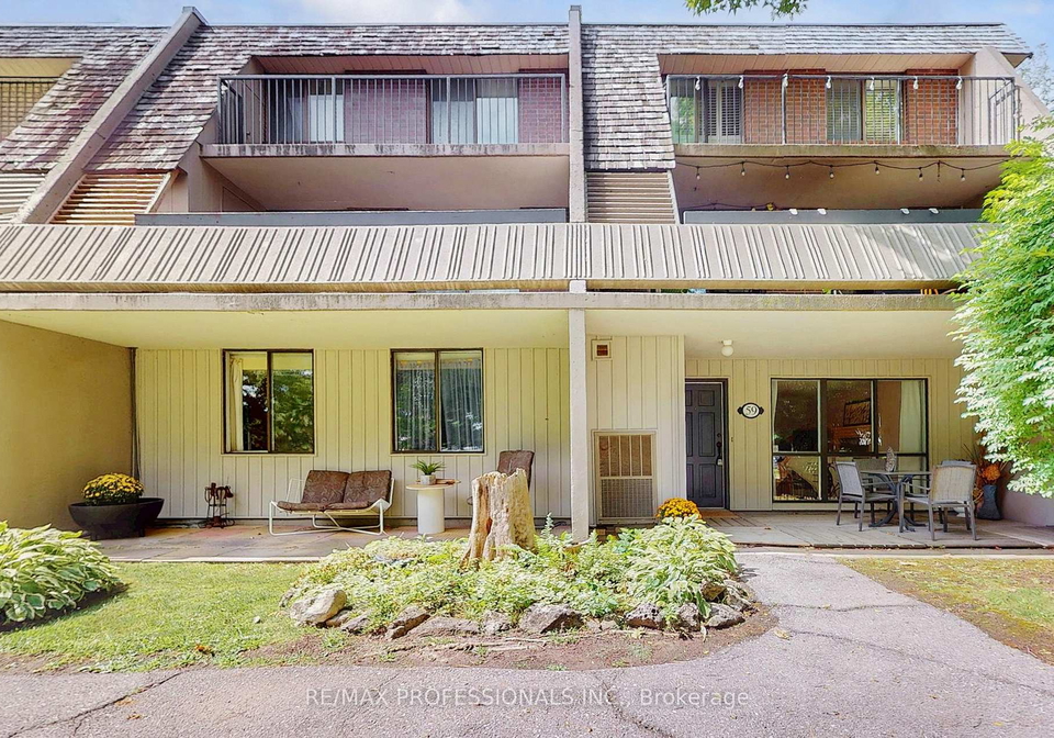1330-valley-boulevard-mississauga-ontario-w12389210