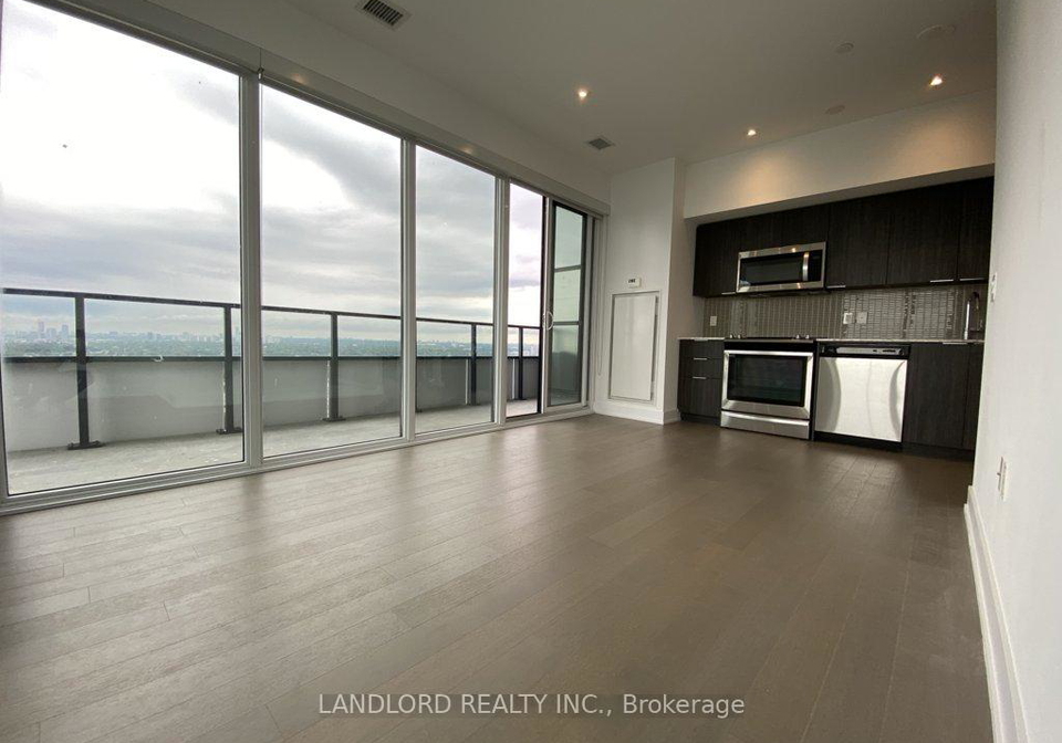 30-shore-breeze-drive-etobicoke-ontario-w12389277