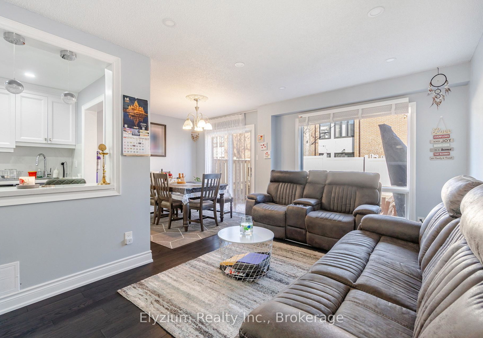 1039-cedarglen-gate-mississauga-ontario-w12389467