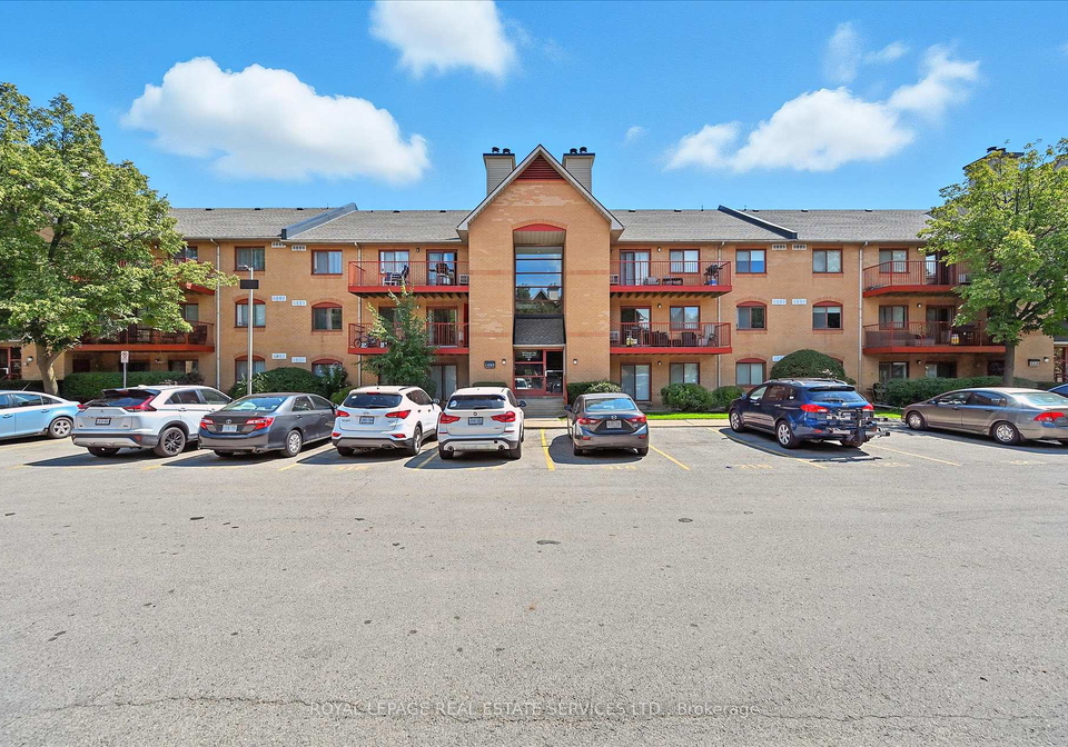 1480-pilgrims-way-oakville-ontario-w12389483