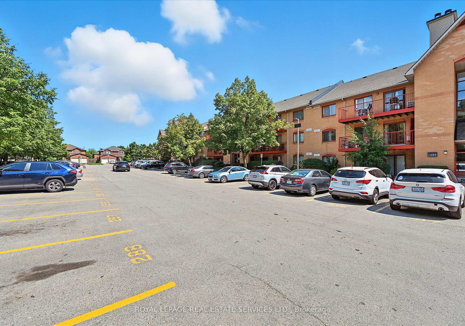 1480-pilgrims-way-oakville-ontario-w12389483