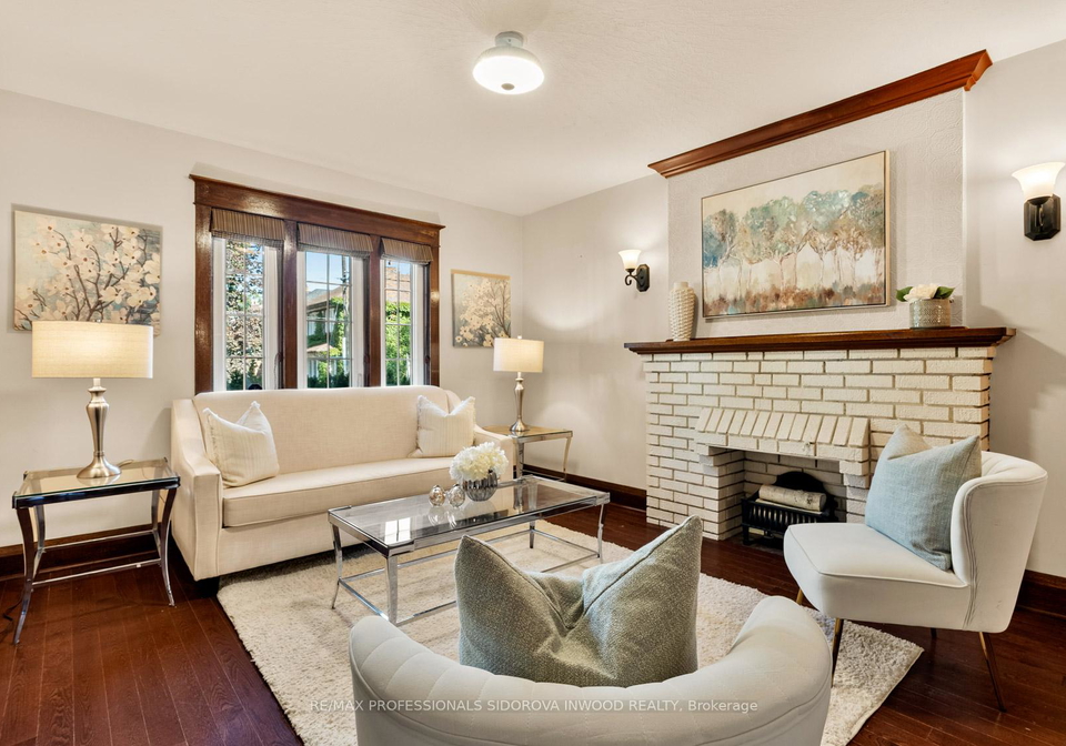 114-jane-street-toronto-ontario-w12389507