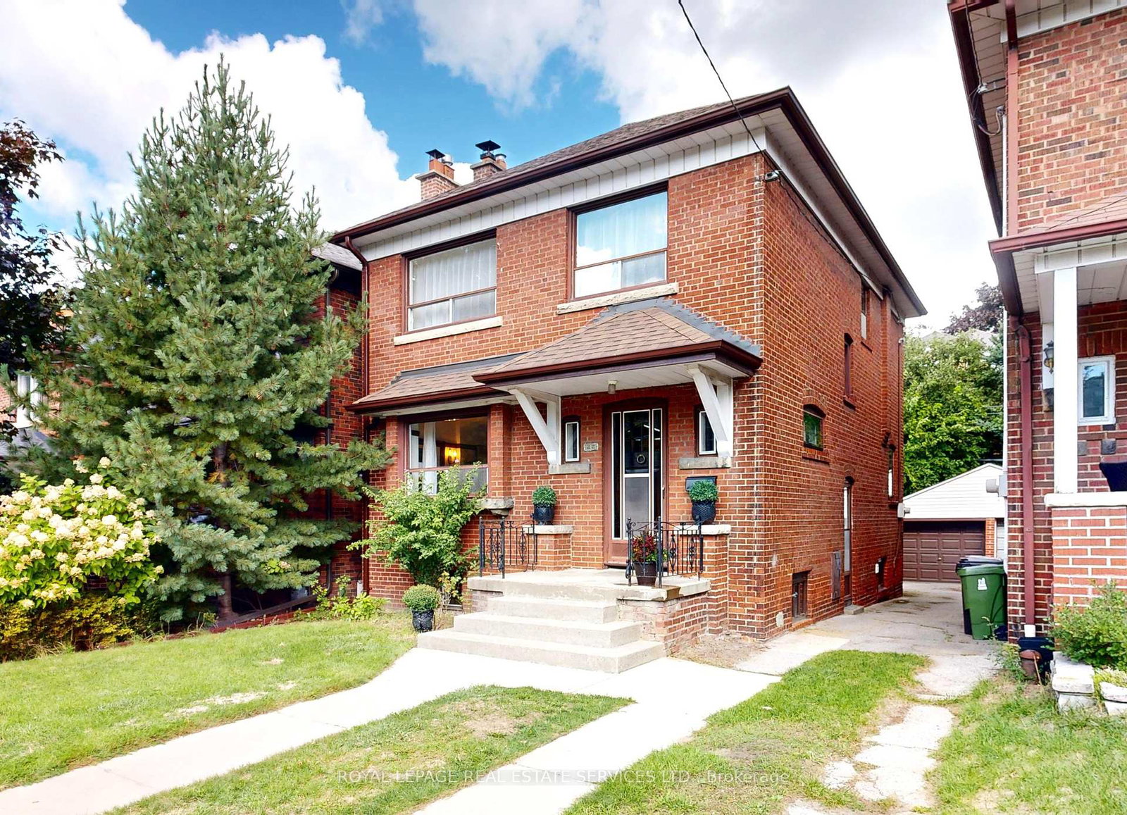 22-elora-road-toronto-ontario-w12389547
