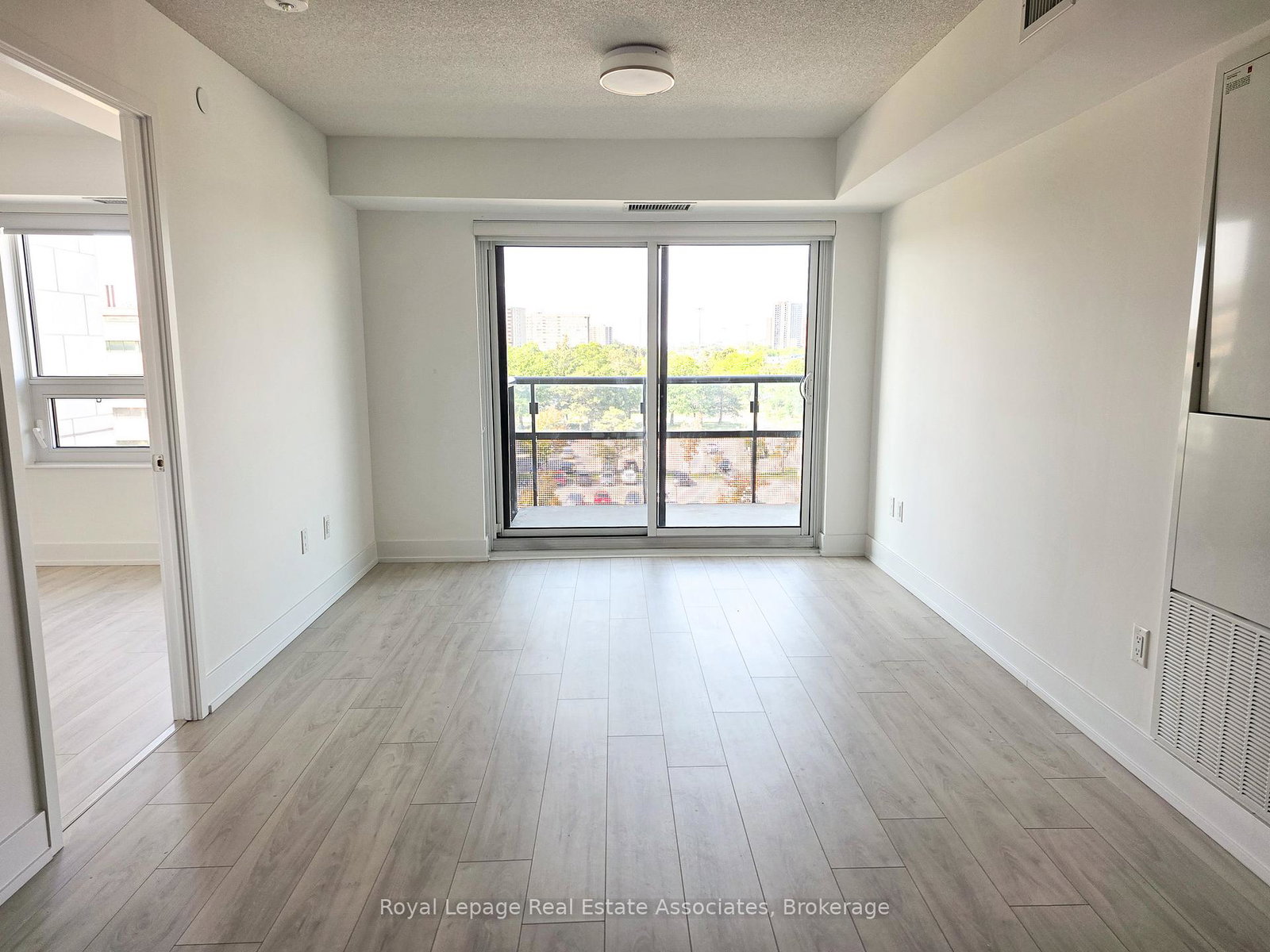 10-eva-road-etobicoke-ontario-w12389558
