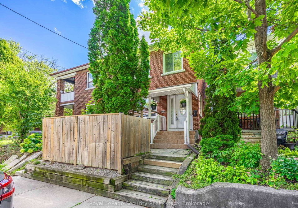147-hope-street-toronto-ontario-w12389673