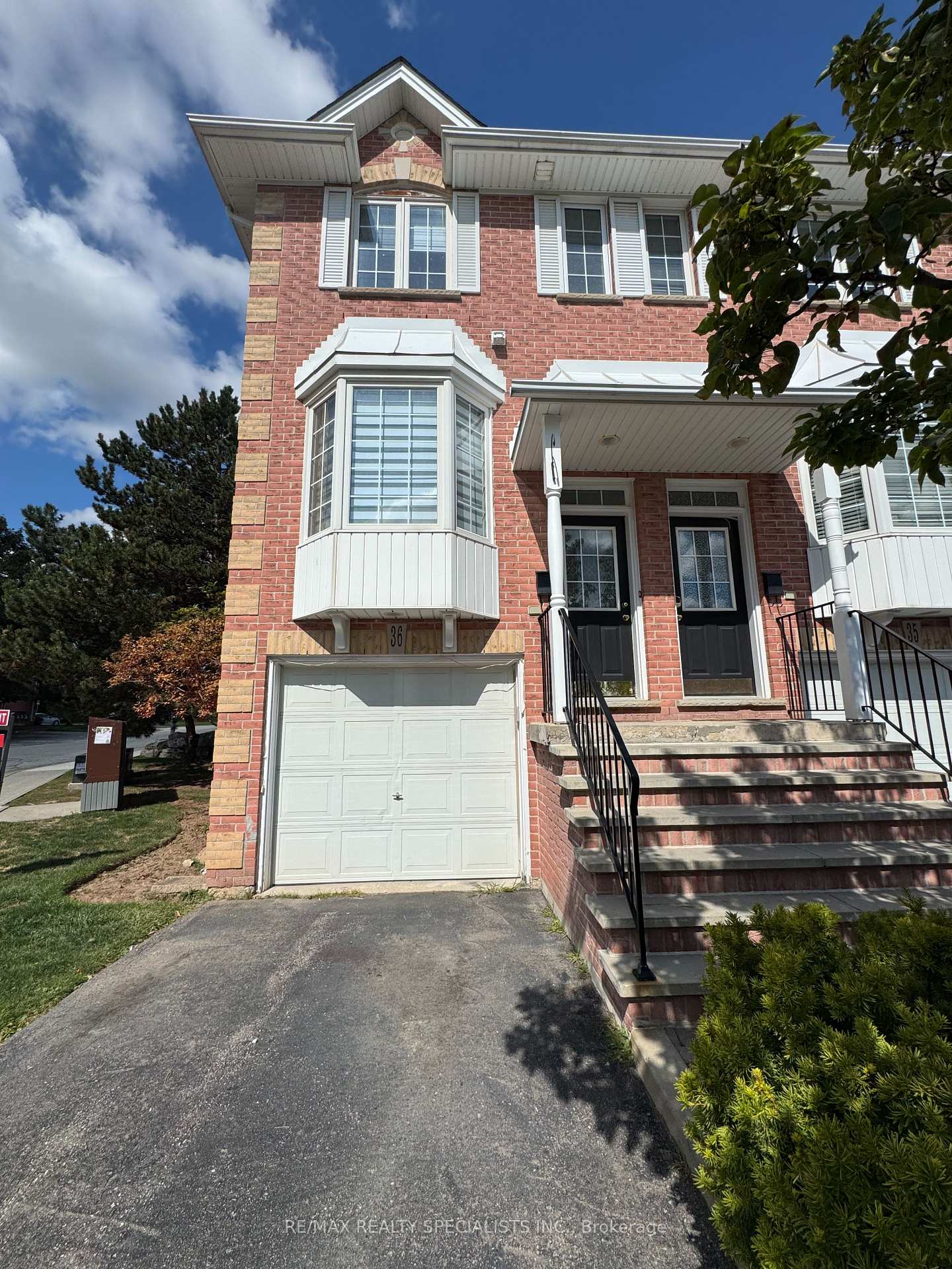 3480-upper-middle-road-burlington-ontario-w12389852