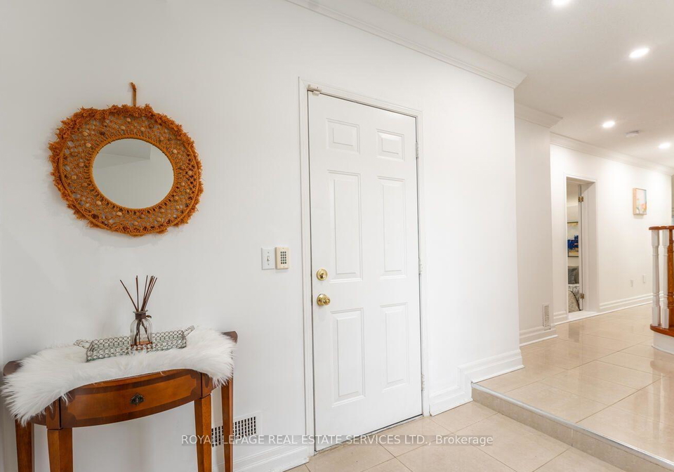 4745-glasshill-grove-mississauga-ontario-w12390035
