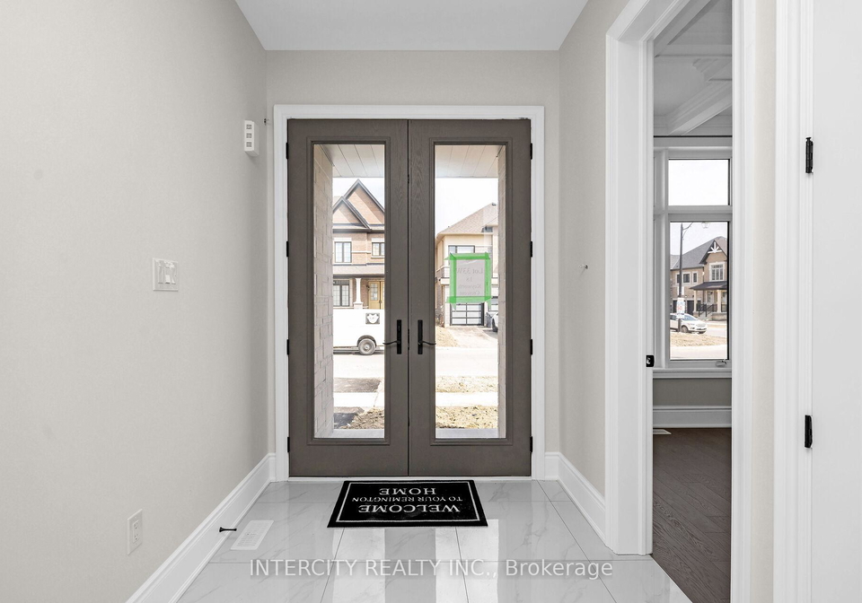 18-keyworth-crescent-brampton-ontario-w12390094