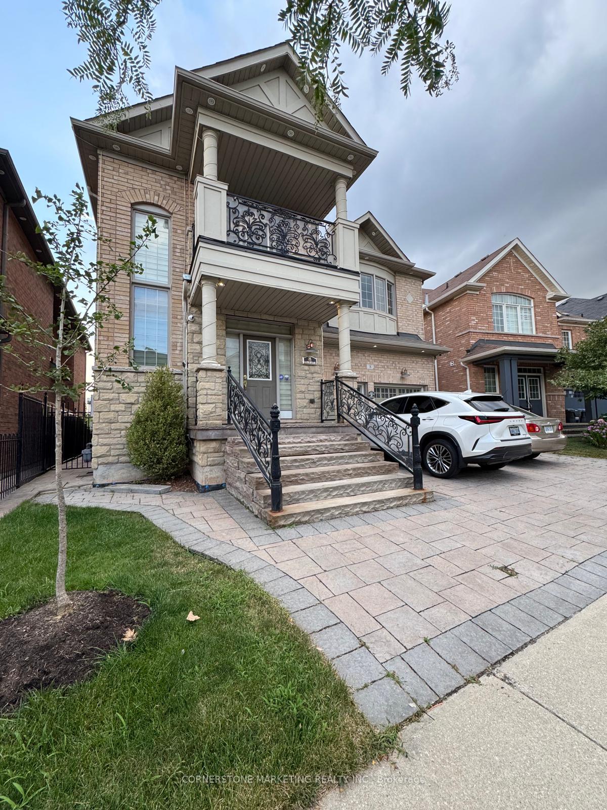 8-cranwood-circle-brampton-ontario-w12390099