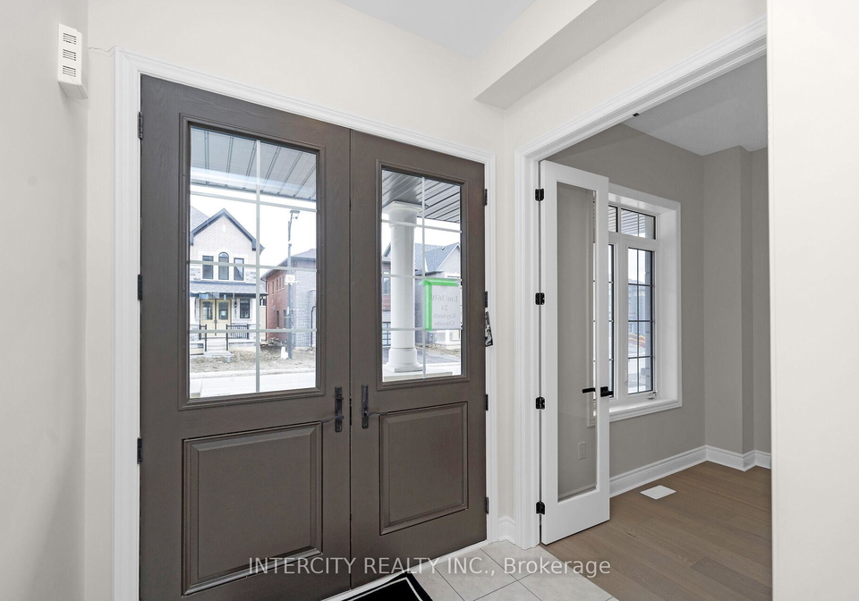 24-keyworth-crescent-brampton-ontario-w12390106