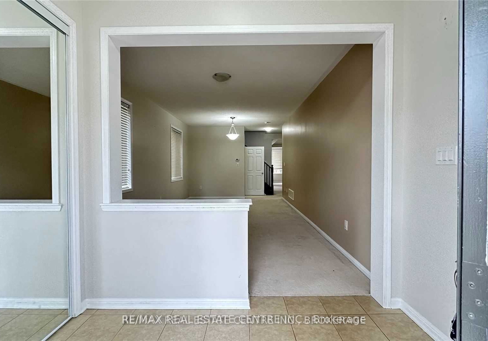 32-gibbs-road-brampton-ontario-w12390261