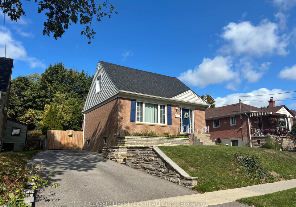 20-redwater-drive-etobicoke-ontario-w12390352
