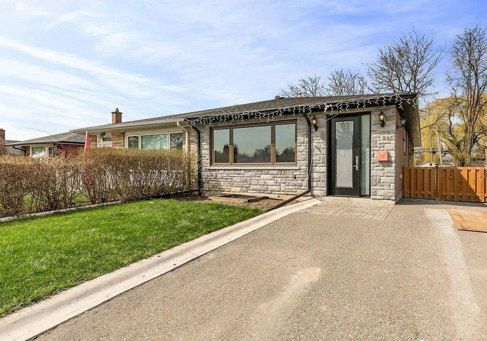 245-avondale-boulevard-brampton-ontario-w12390630