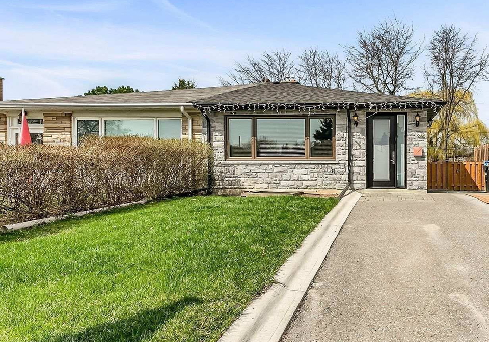 245-avondale-boulevard-brampton-ontario-w12390630