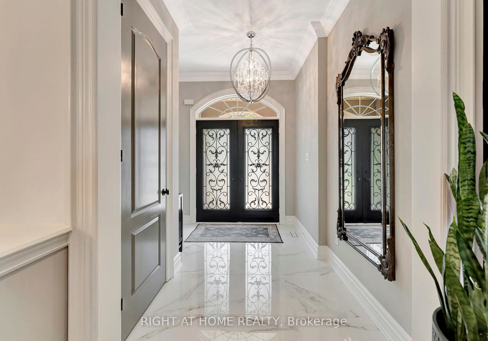 2469-whistling-springs-crescent-oakville-ontario-w12390813