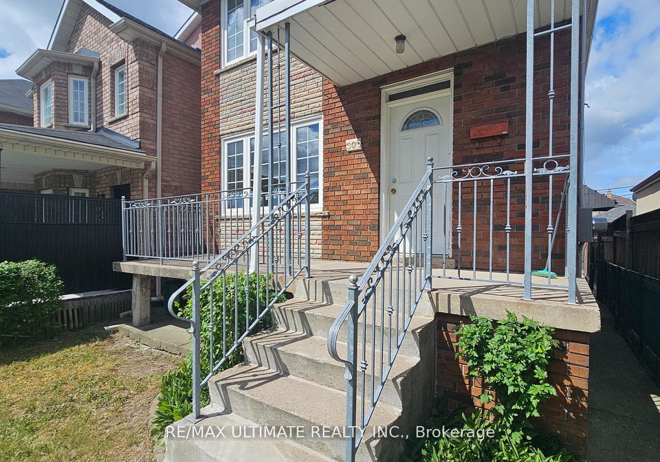300-earlscourt-avenue-toronto-ontario-w12390886