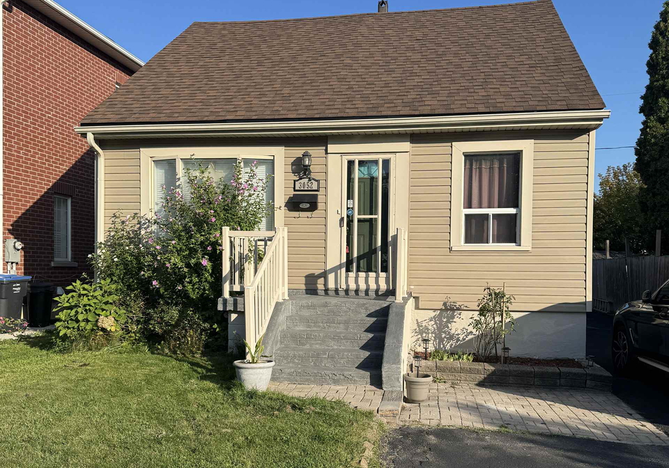 3052-mcnaughton-avenue-mississauga-ontario-w12390946