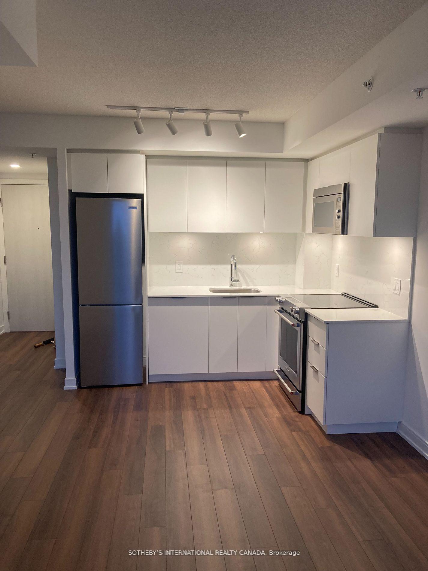 30-samuel-wood-way-etobicoke-ontario-w12390999