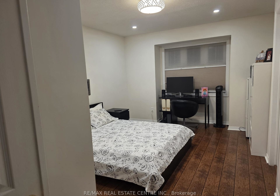 2398-britannia-road-mississauga-ontario-w12391050