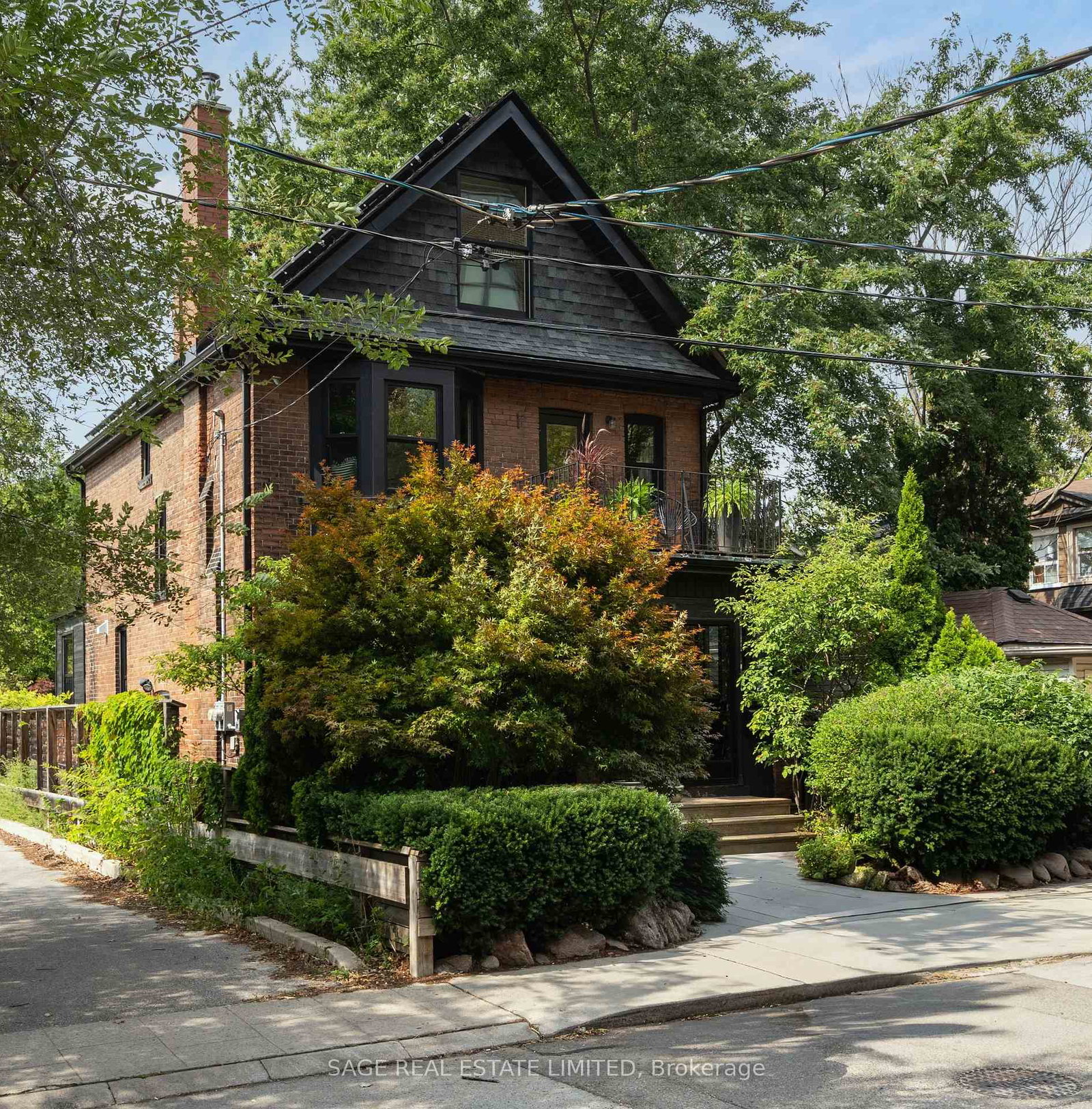322-sorauren-avenue-toronto-ontario-w12391152