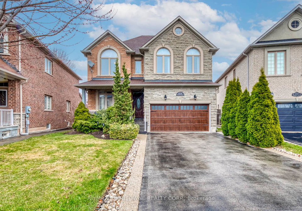 2218-hatfield-drive-oakville-ontario-w12391253
