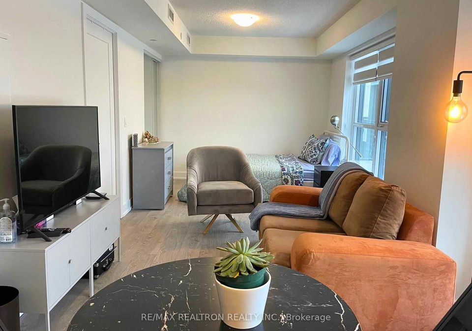 9-mabelle-avenue-etobicoke-ontario-w12391268