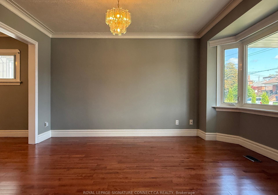 30-snider-avenue-north-york-ontario-w12391298