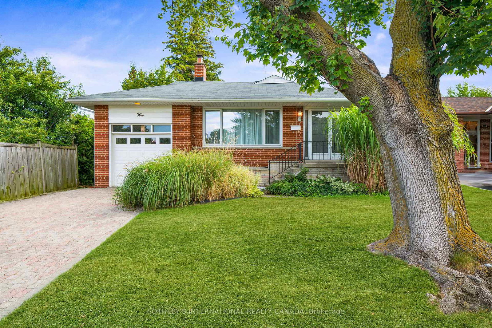 4-ruscoe-crescent-etobicoke-ontario-w12391364