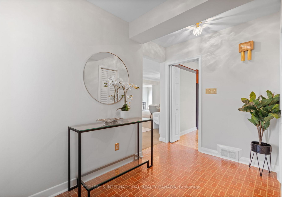4-ruscoe-crescent-etobicoke-ontario-w12391364