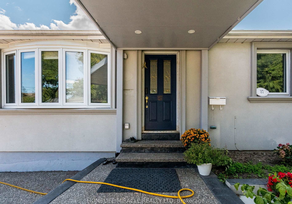 37-vista-drive-mississauga-ontario-w12391410