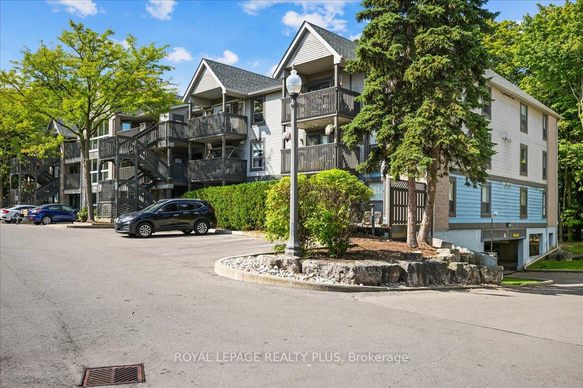 2030-cleaver-avenue-burlington-ontario-w12391421