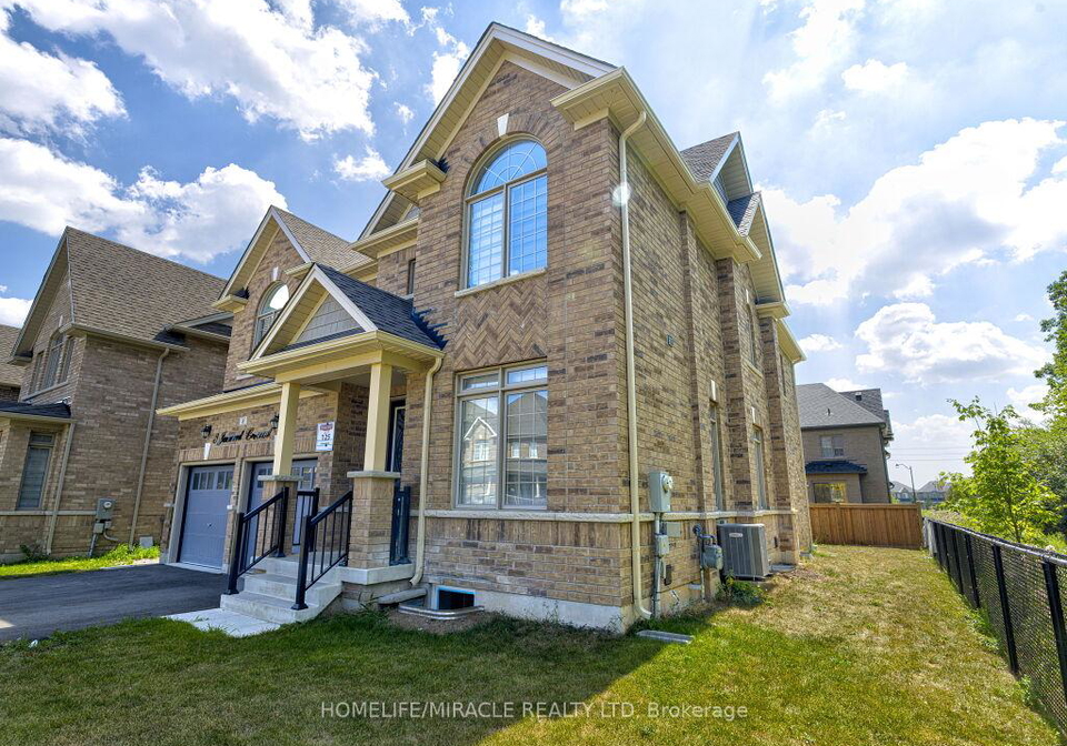 8-jenwood-crescent-brampton-ontario-w12391430