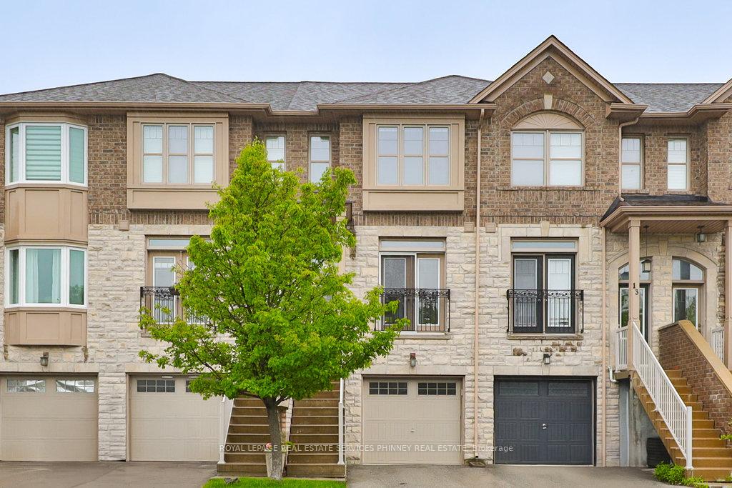 2410-woodstock-trail-oakville-ontario-w12391518
